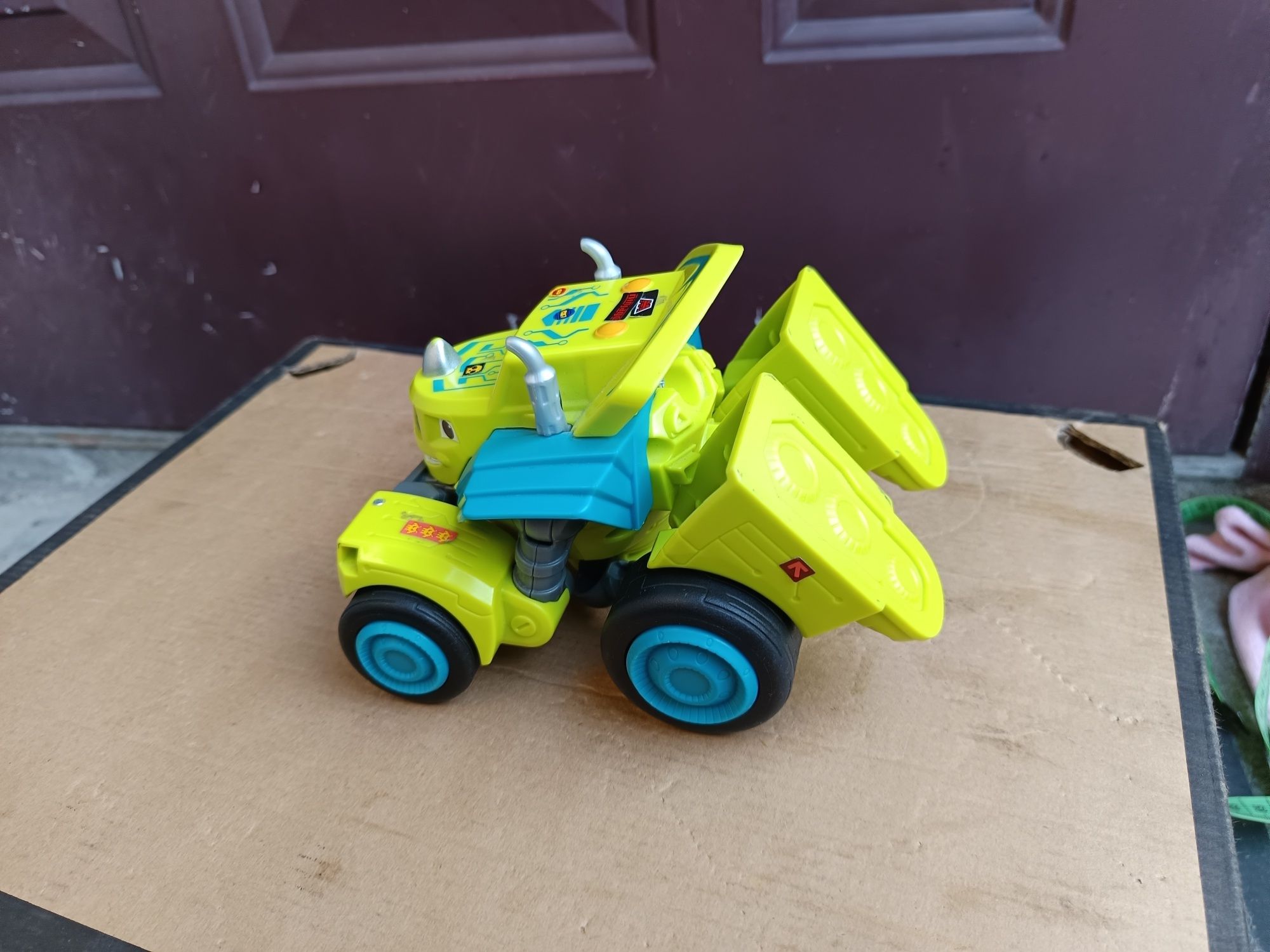 BLAZE FTB94 Mega Maszyny  Pojazd Robot 2 w 1 ZEG
