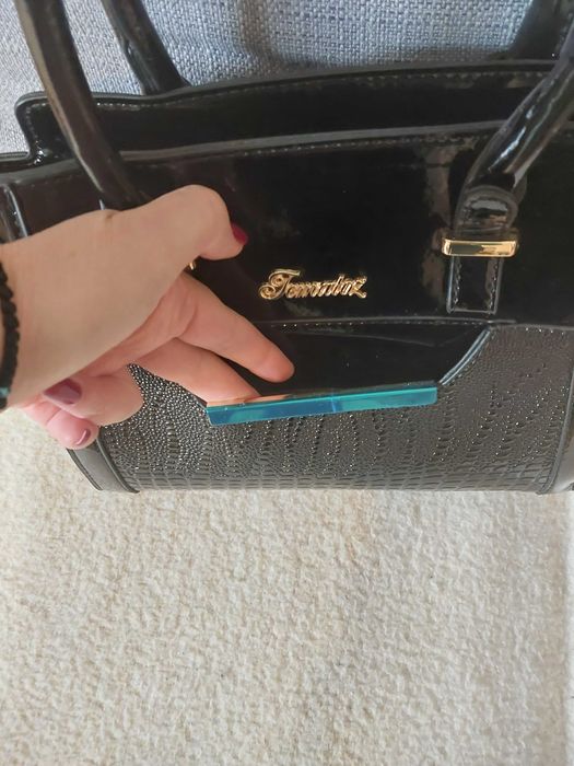 Sprzedam torebke nowa czarna