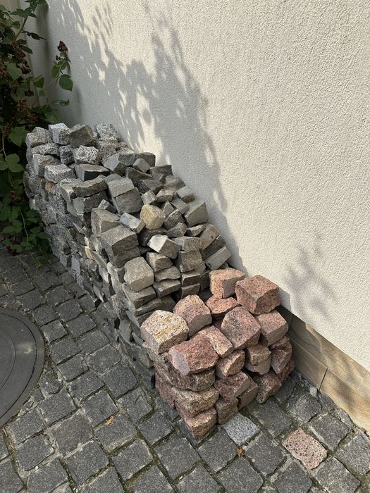 Бруківка 100х100х50 граніт чорний червоний капустянський габро сірий