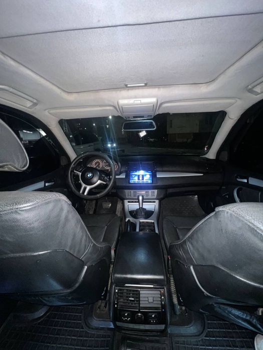 Продам Бмв Х5 в не плохому стані