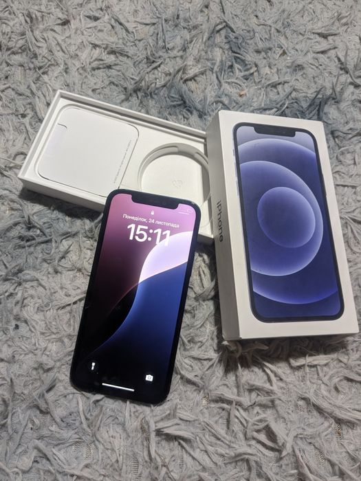 Iphone 12  r-sim с коробкой
