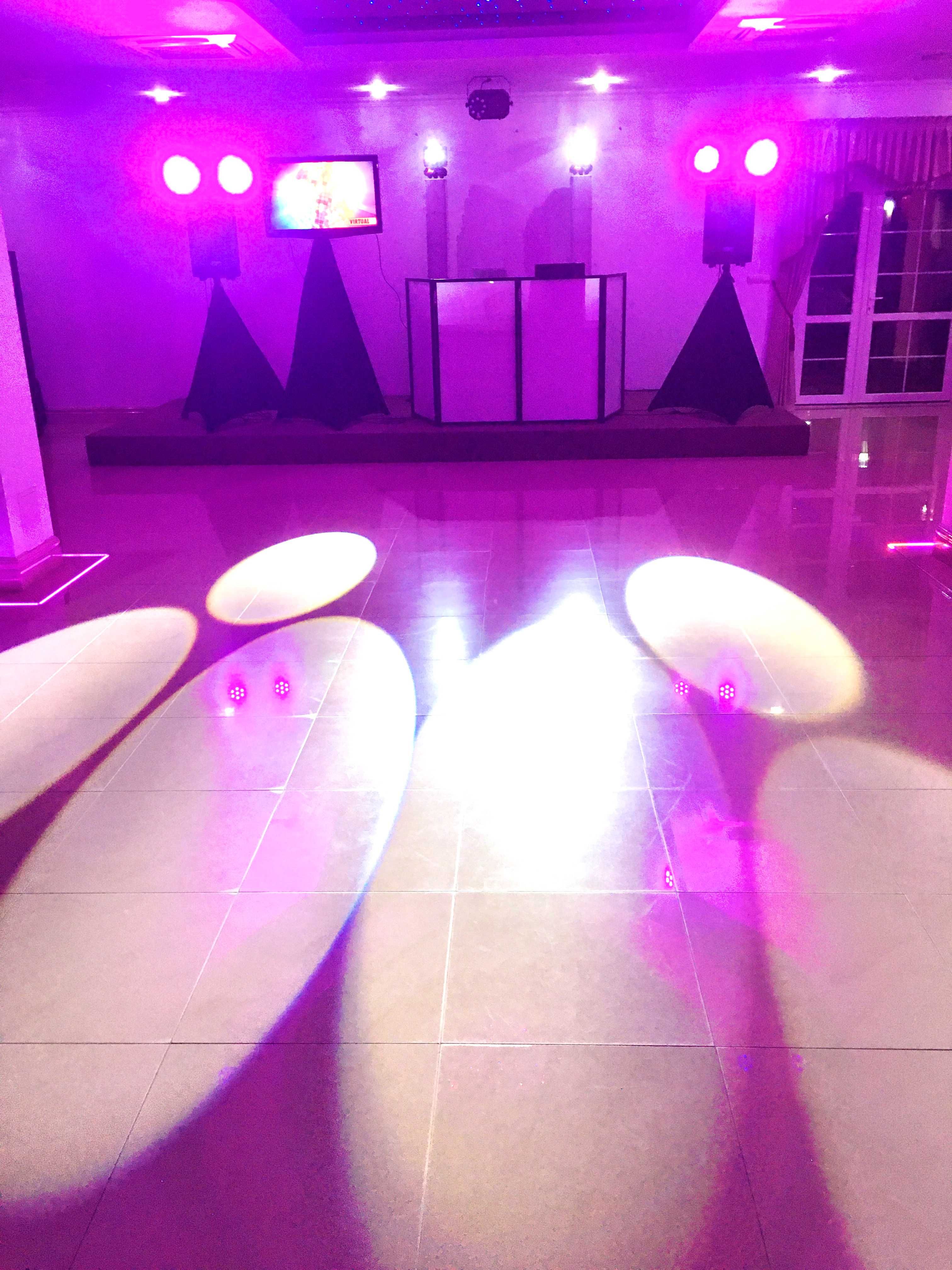 DJ  MARCIN profesjonalna oprawa muzyczna imprez