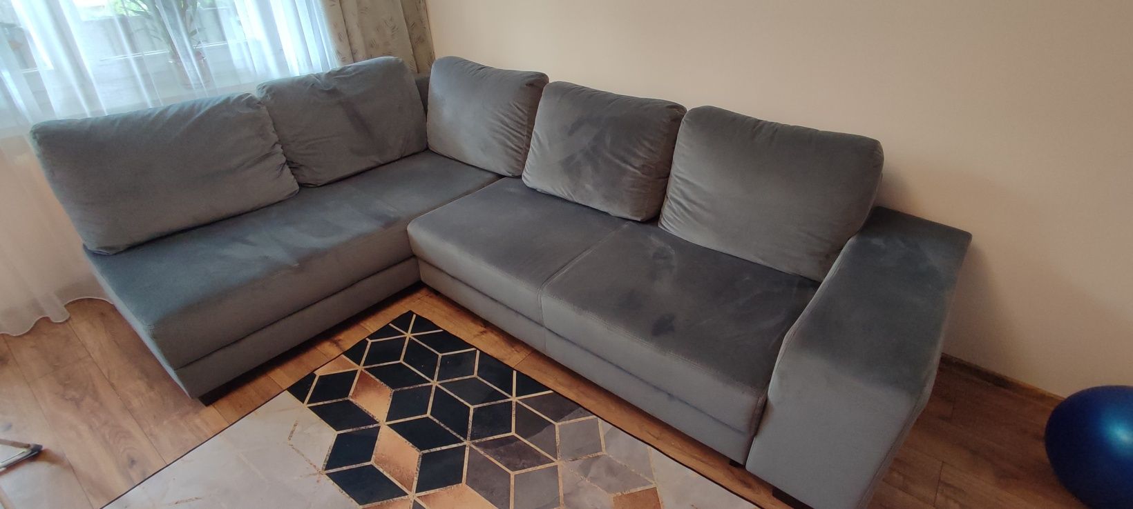 Narożnik z funkcją spania