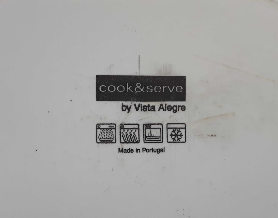 Travessas Oval + Quadrada "Cook & Serve by Vista Alegre" - 10€ cada!