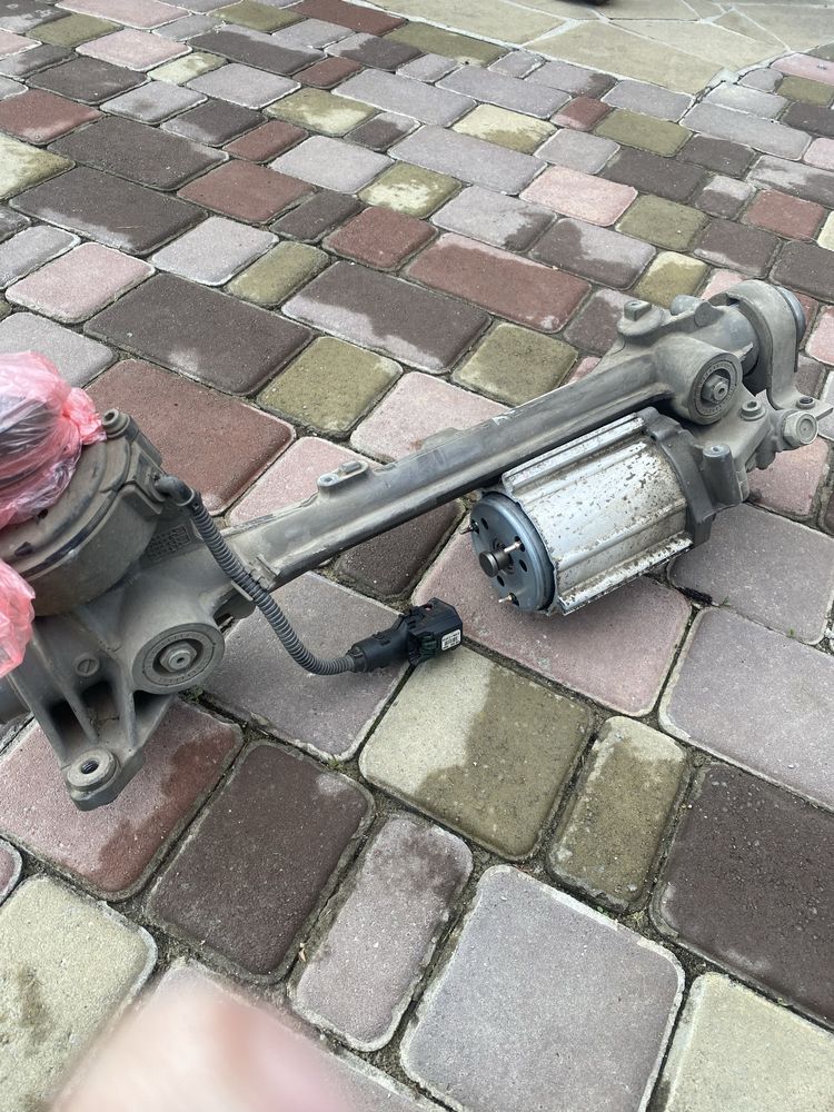Рульова рейка Audi,VW,Seat,Caddy