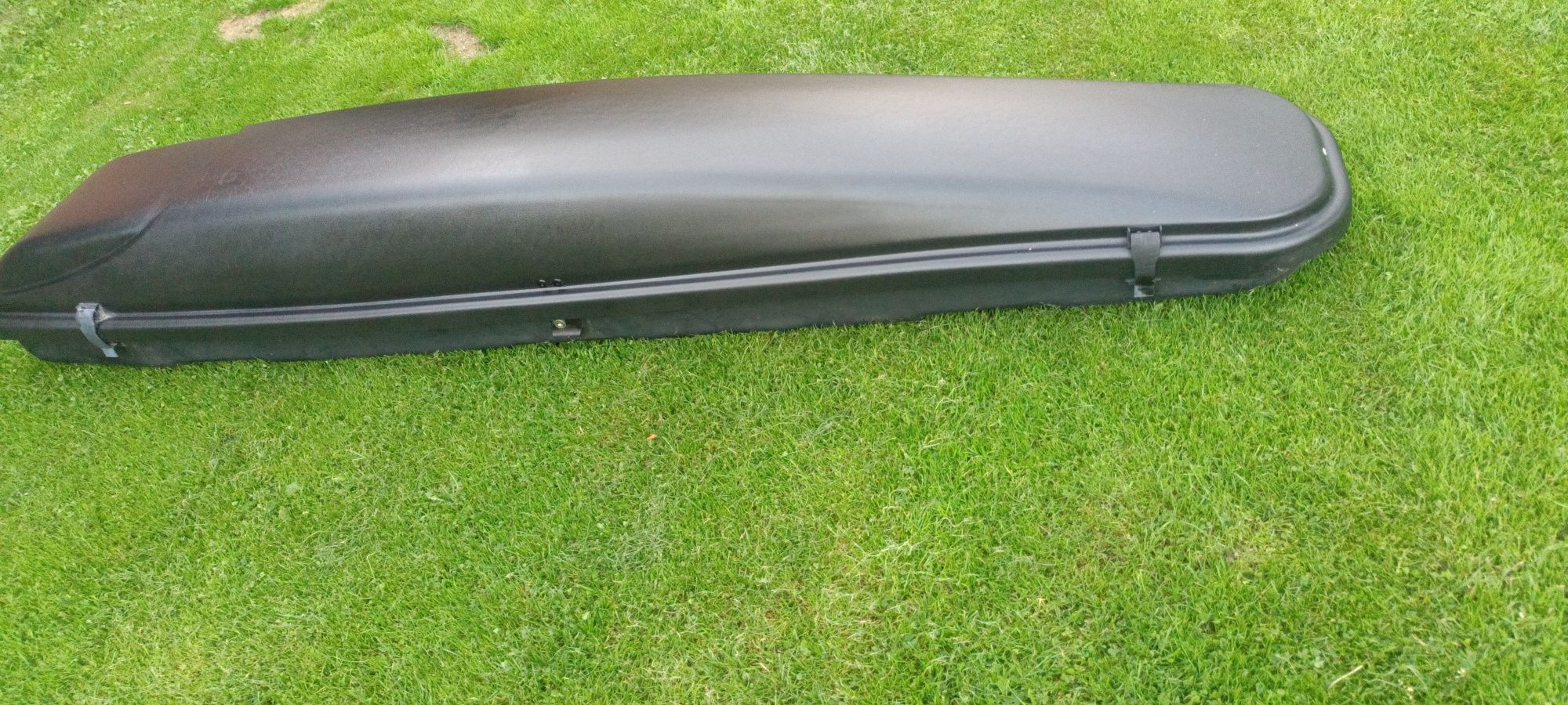 Box dachowy  poj.300l