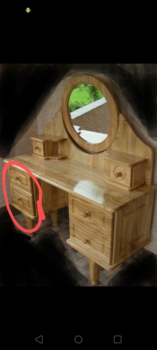 Toaletka z drewna