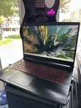 Laptop MSI GF63 Thin 10SC