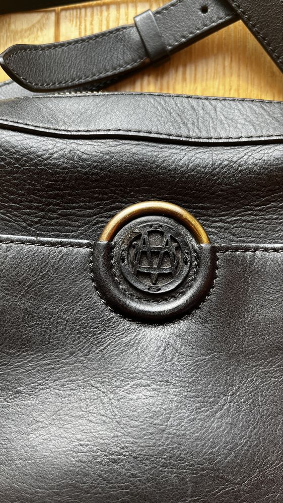 Сумка crossbody Massimo Dutti чорна шкіряна