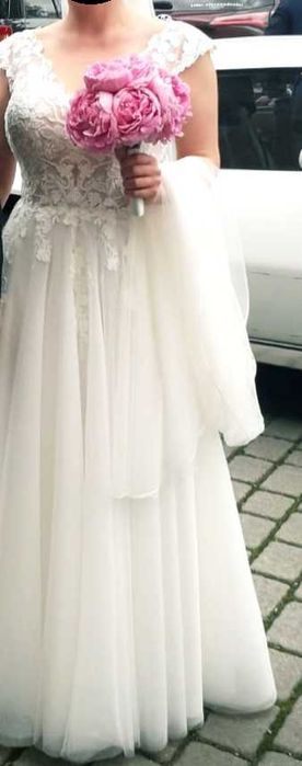 Suknia Ślubna firmy Sabe + dwa welony (krótki i długi)