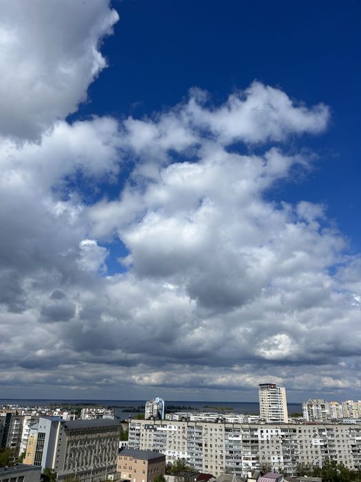 Видова в центрі для комфортного відпочінку! Охороняєма парковка