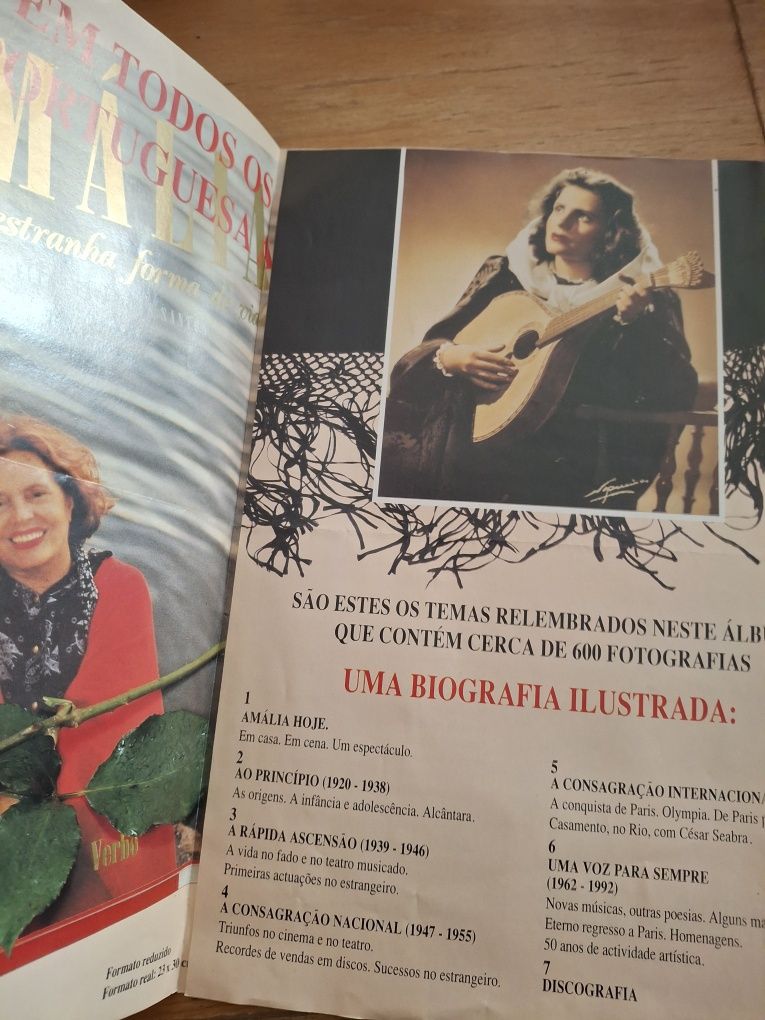 Amália Rodrigues prospecto uma estranha forma de vida