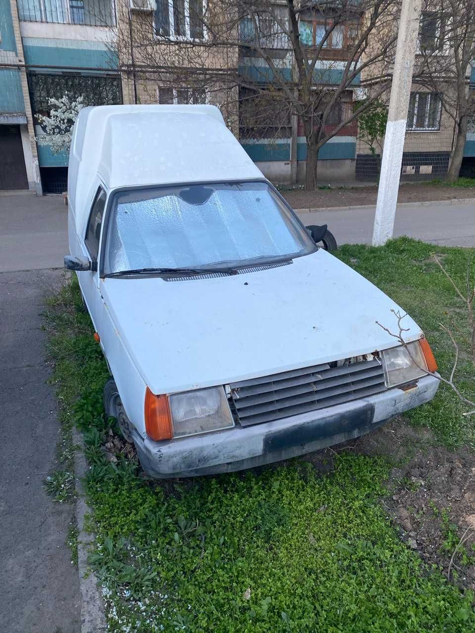 Продаж авто Таврія пикап 2005 року