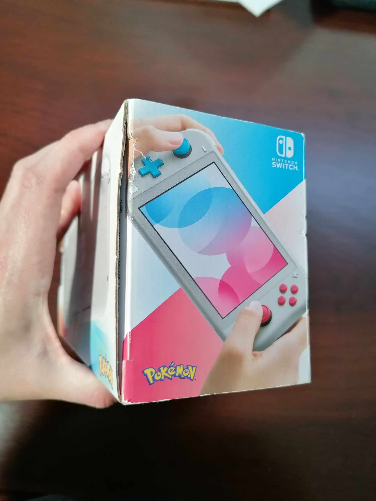 Nintendo Switch Lite Pokémon Edition Zacian Zamacenta
