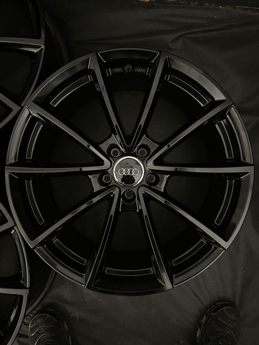 Диски R19 5x112 Et28 8.5J. Audi A8 A7 A6 C8 C7 A5 A4 Q7 Q5 Q3 E-tron