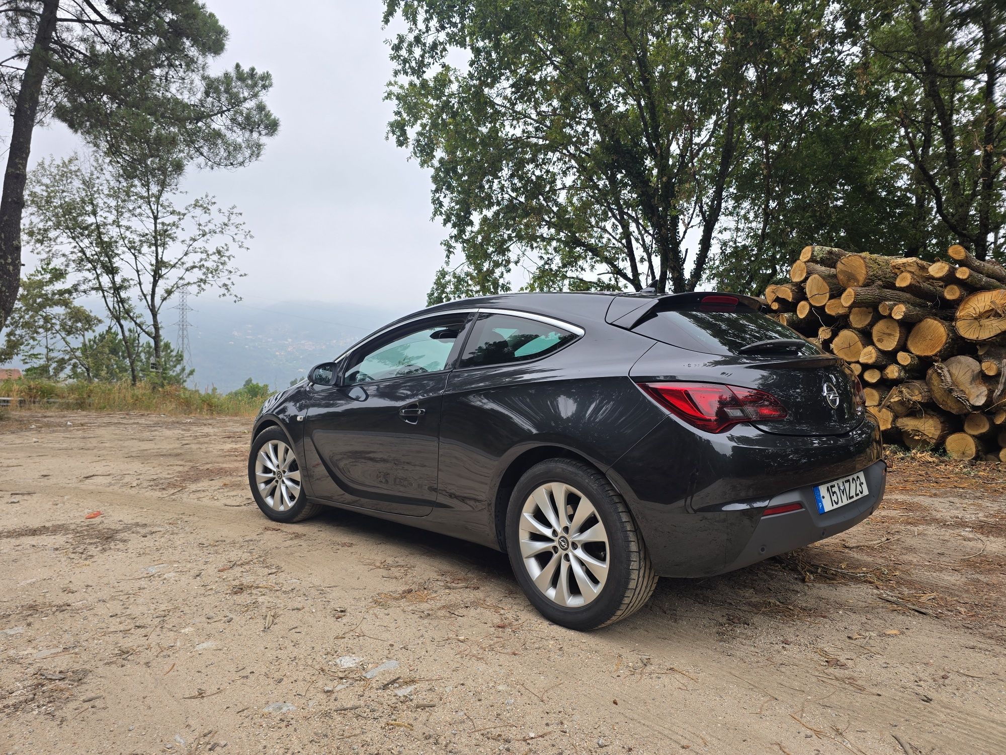 Opel Astra GTC 1.7 CDTI 130 CV