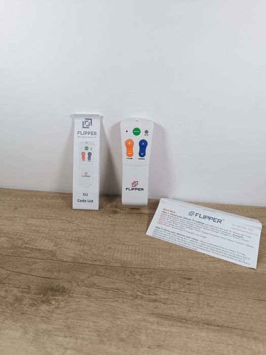 Pilot uniwersalny Flipper BIG BUTTON biały