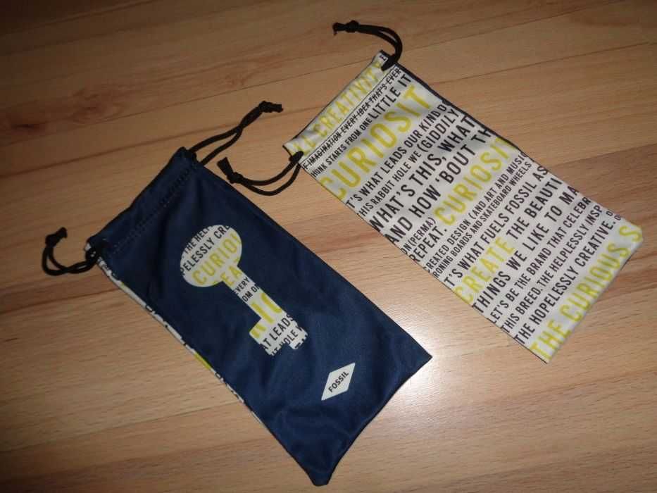 FOSSIL woreczek etui na okulary pokrowiec chusteczka do czyszczenia