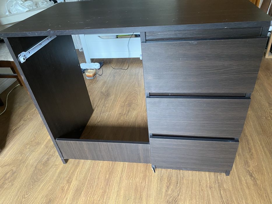 biurko młodzieżowe