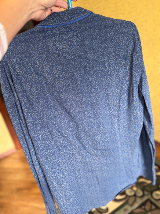 Продам чоловічу сорочку