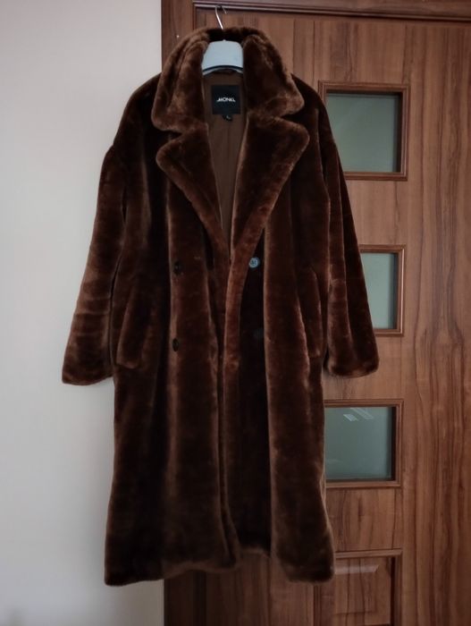 Damskie futerko Monki