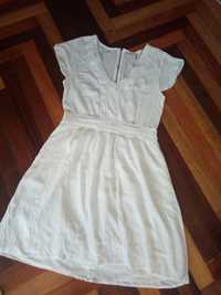 Белое легкое платье в отличном состоянии