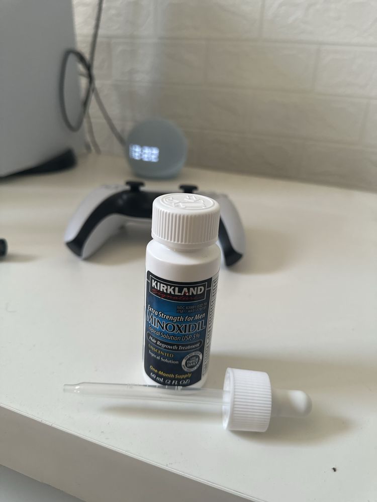 Minoxidil 3 frascos 60 ml + dermaroller
