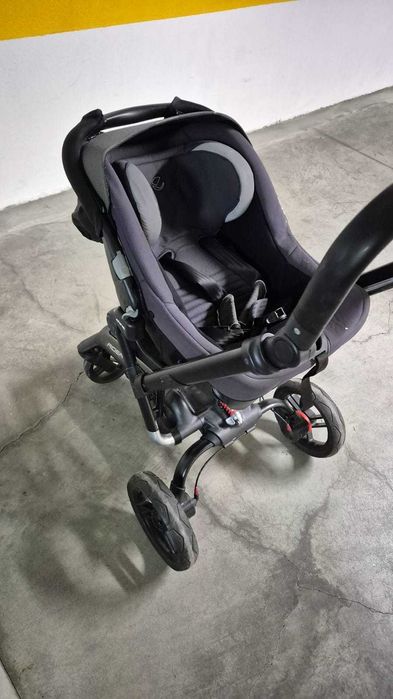 Carros de passeio mais ovo