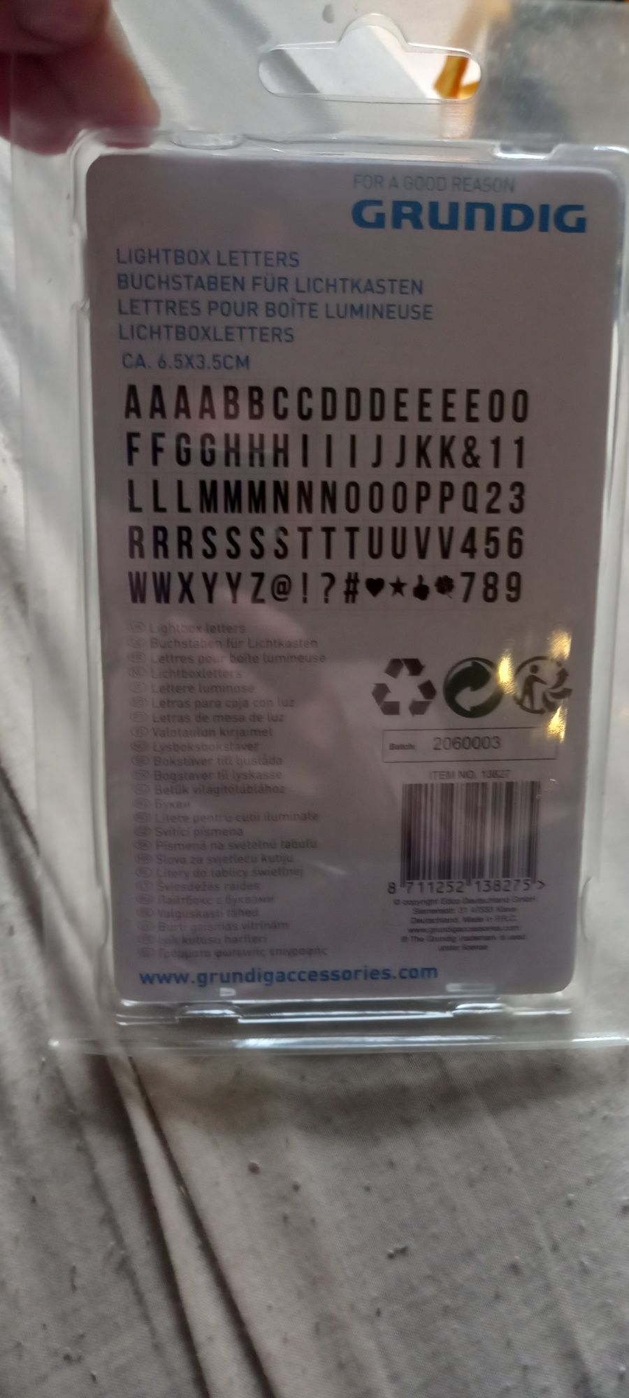 Litery do tablicy świetlnej Grundig