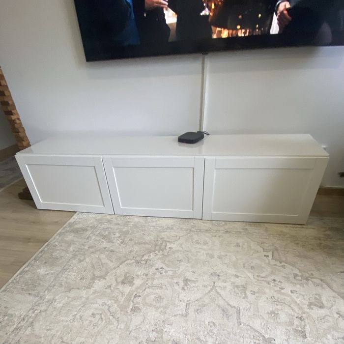 Móvel tv ikea branco c/ Vidro superior