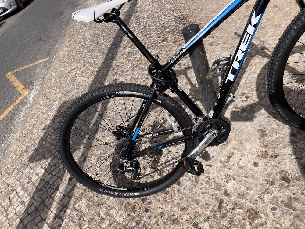 Bike Trek caliber4 29