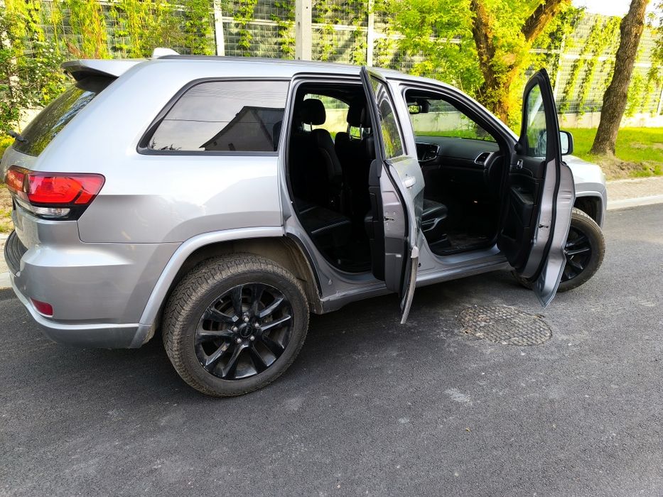 Jeep Grand Cherokee Altitude