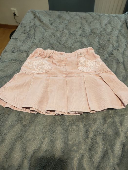 Paka ubrań dla dziewczynki 140 cm