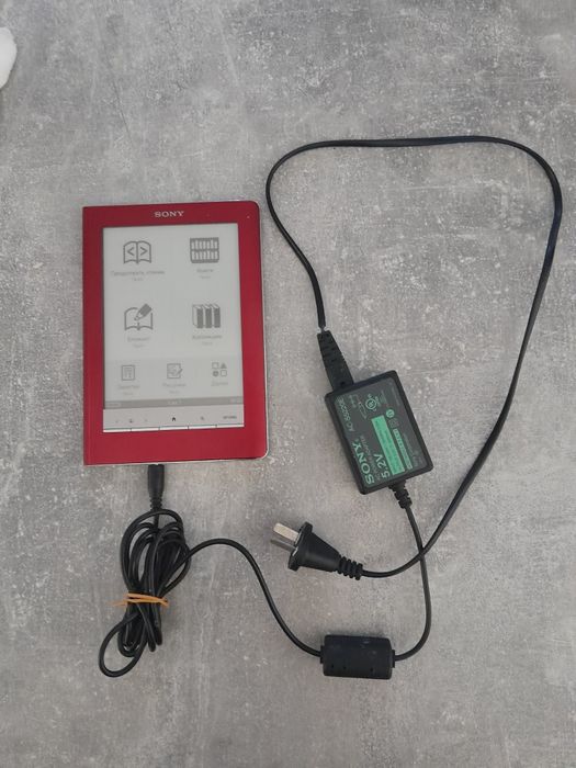 Електронна книга Sony Reader PRS-600