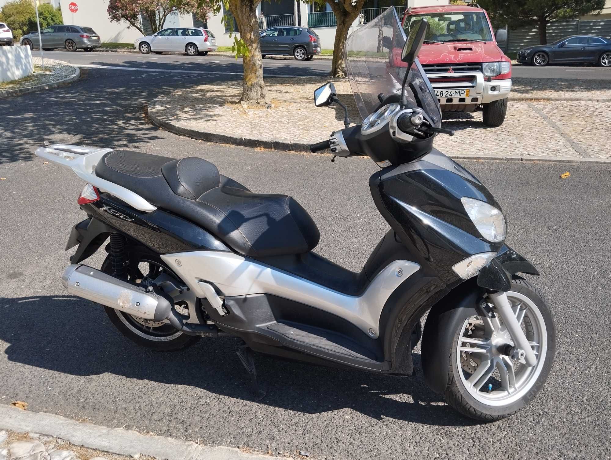 Yamaha Xcity com poucos km