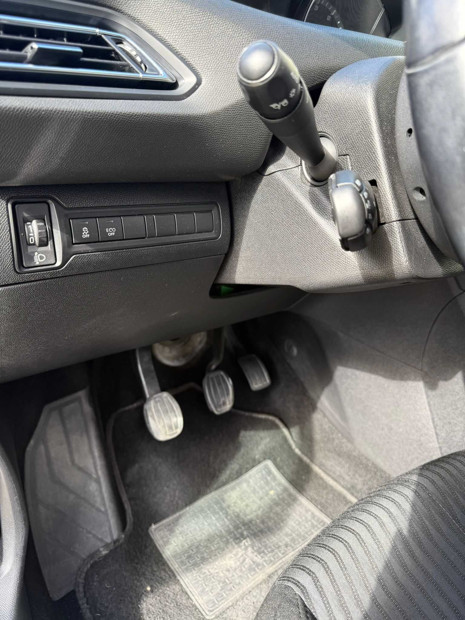 Peugeot 308 1.6 HDI 120 CV
