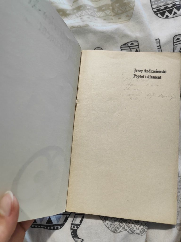 Książka Popiół i diament Jerzy Andrzejewski 1974