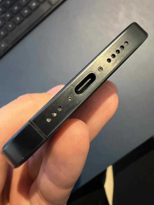 iPhone 15 Pro 128gb Black Titanium stan Idealny
