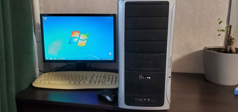 Системний блок Intel DualCore e2180, озу 2gb, hdd 160gb