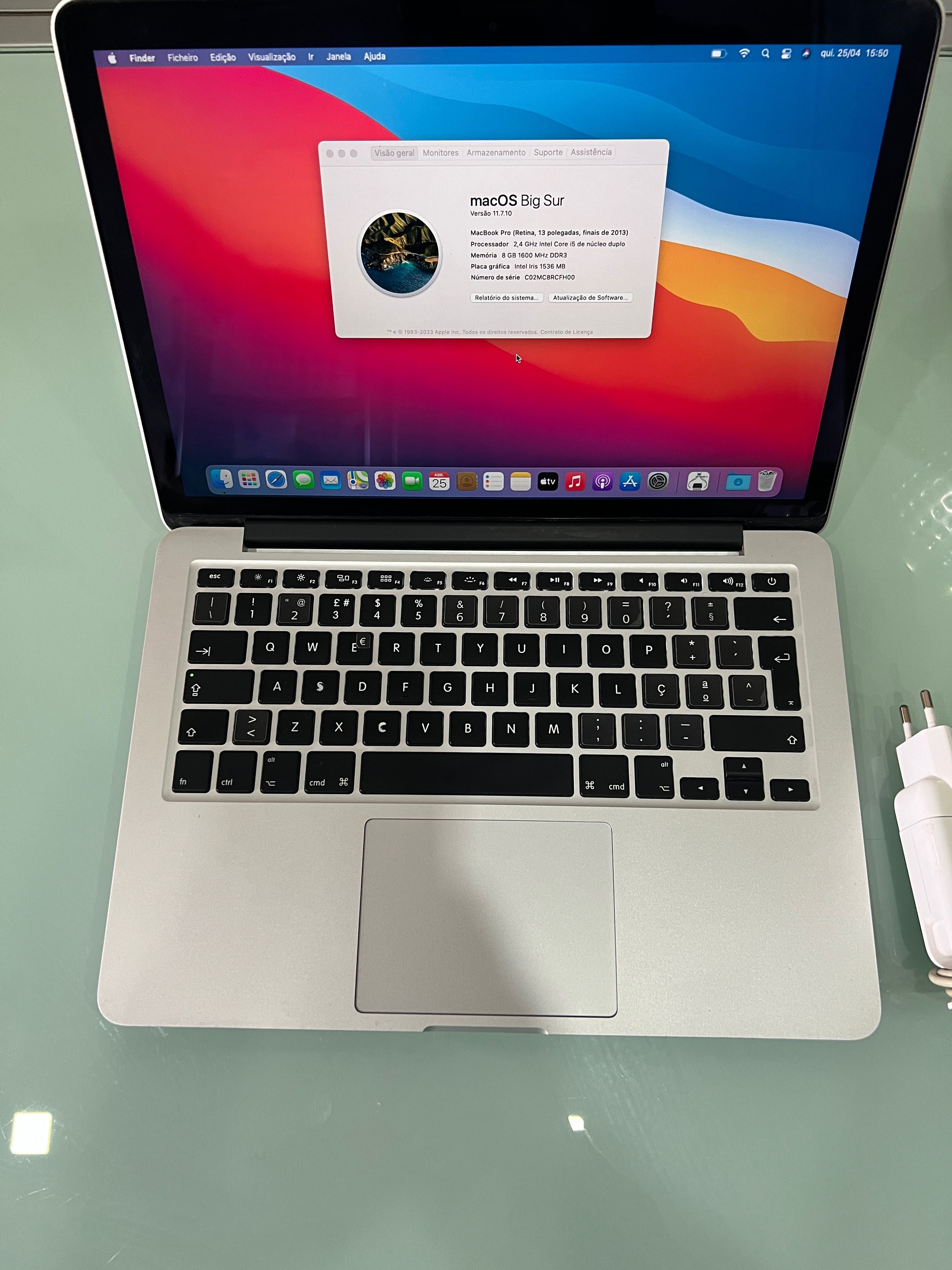 Apple MacBook Pro 13" Pro Retina A1502 - i5 2.4 - 8GB - 120SSD