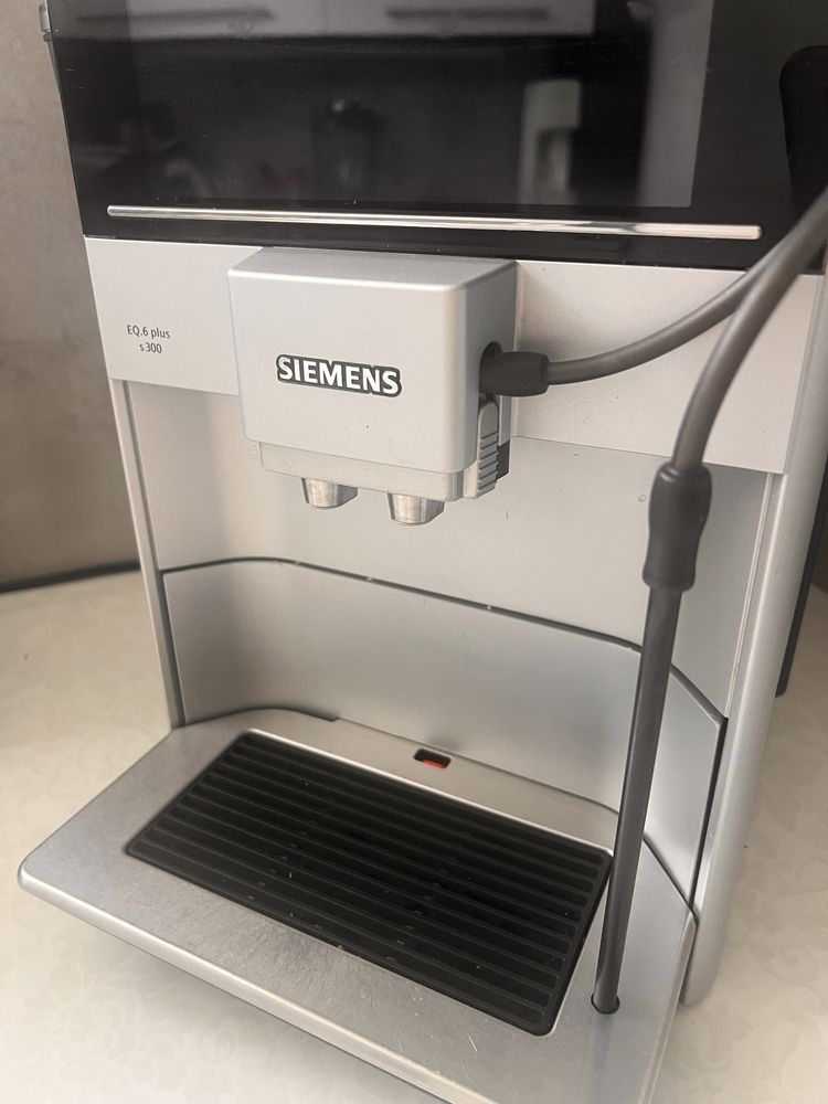 Ekspres Siemens EQ 6 automatyczny