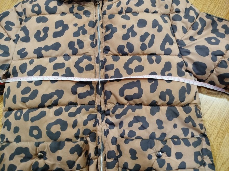 Курточка на дівчинку фірми F&F