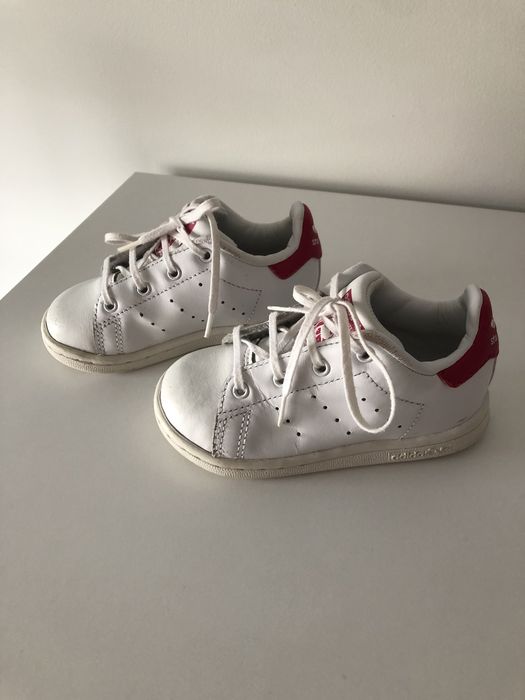 Ténis Adidas Stan Smith, menina, tamanho 22.