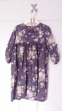 Fioletowa sukienka w kwiaty ByKrawcowa 98