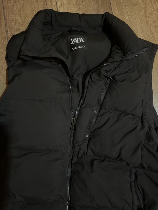 ZARA безрукавка від zara оригінал