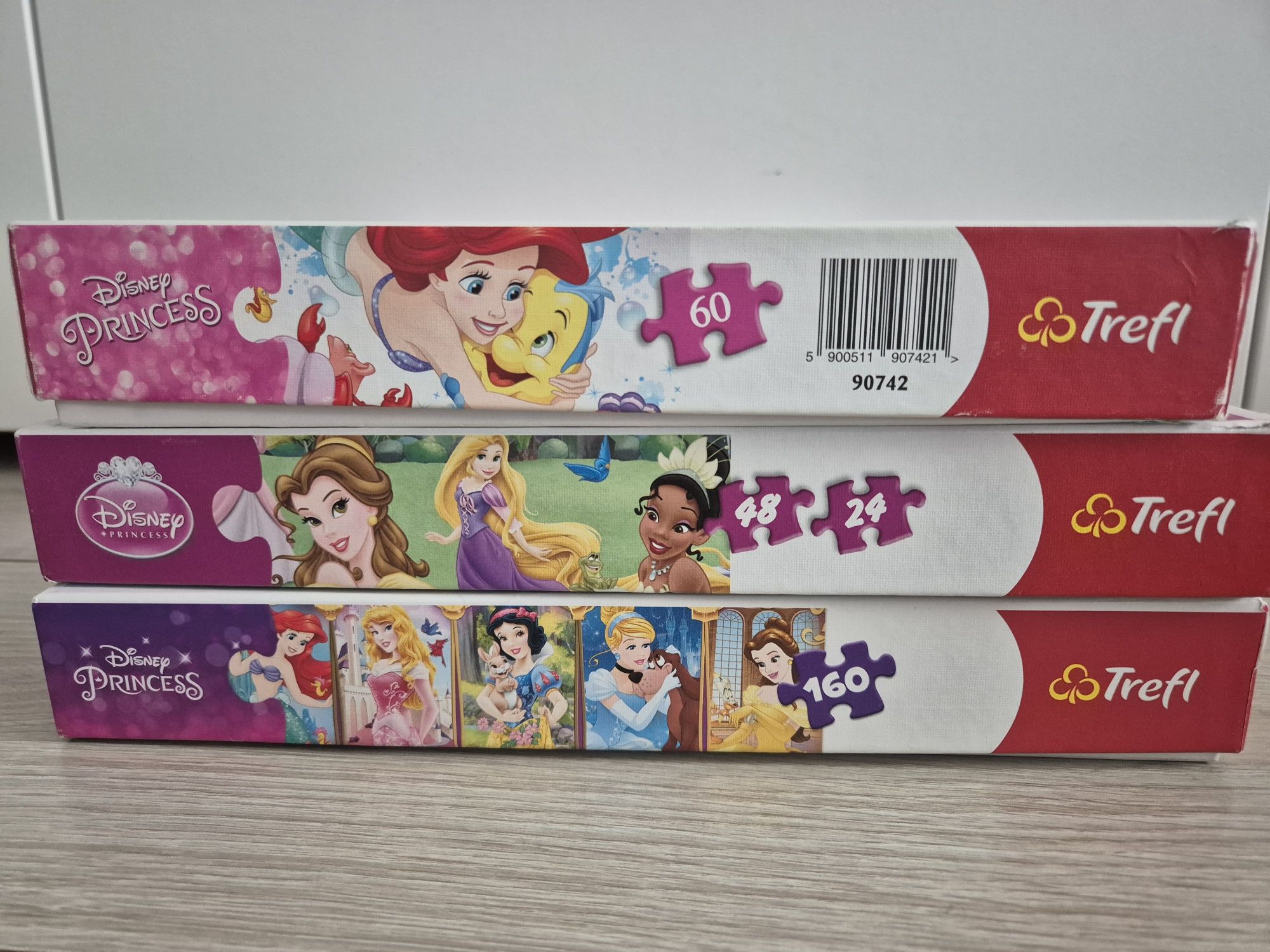 Puzzle trefl księżniczki disney, 3 pudełka, 24, 48, 60 i 160 elementów