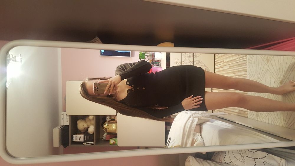 SELFIEROOM Obcisła sukienka khaki