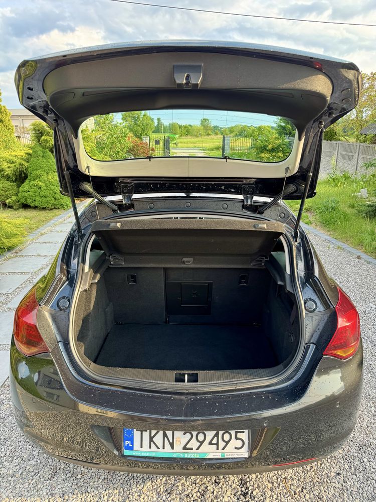 Opel Astra J 1,7 Cdti 130 Km