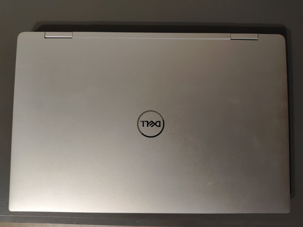 Dell XPS 15 9575 (є нюанси)