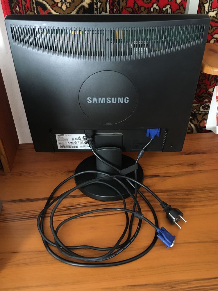 Монітор,wi-fi роутер,екран,DVD,CD,мишка,samsung,запчастини,клавіатура